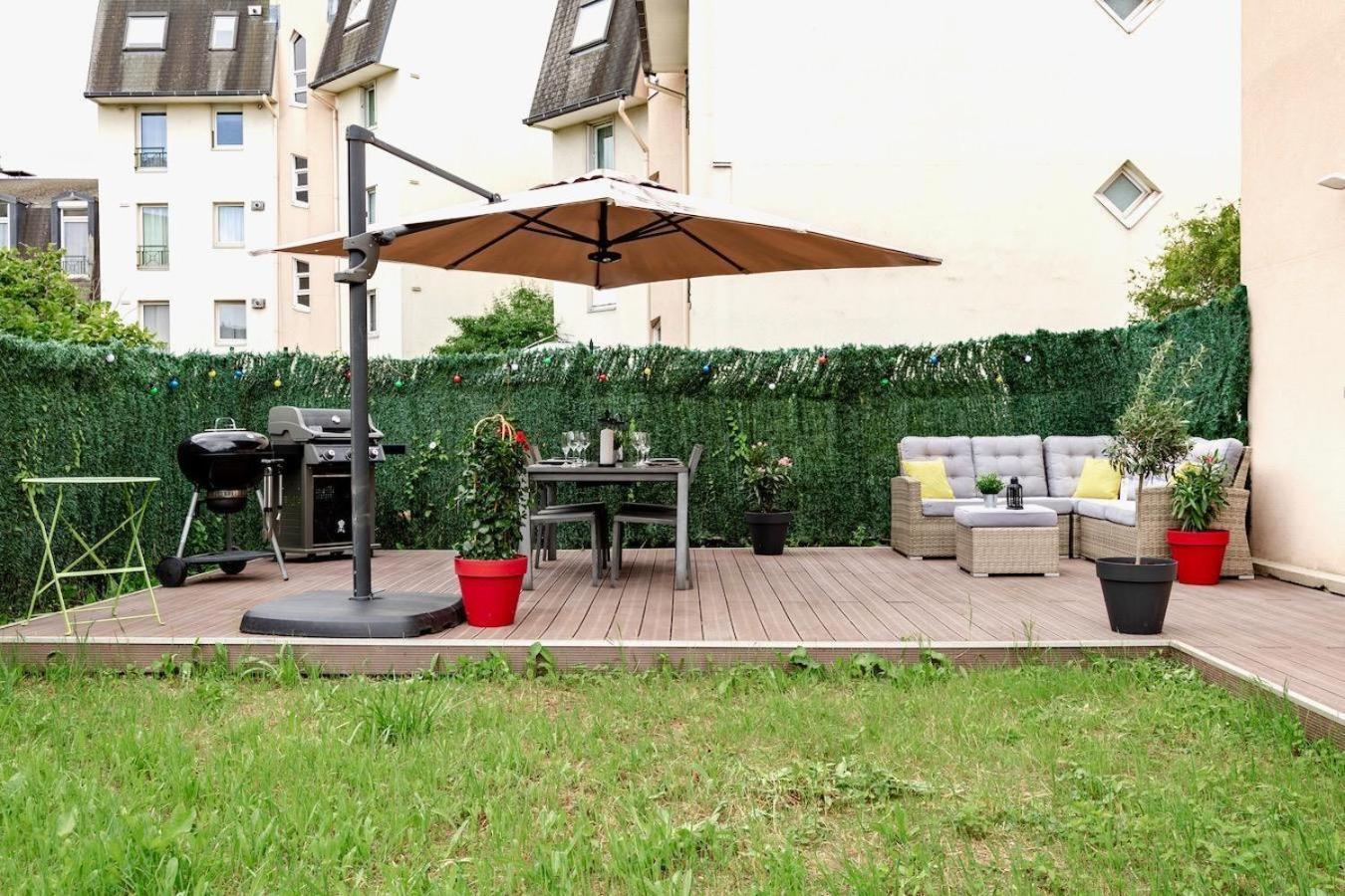 Charmant Refuge Avec Jardin, A 6 Minutes A Pied Du Metro Creteil L Echat-Lovely Retreat With Garden, Located A 6-Minute Walk From Creteil L Echat Metro Station Dış mekan fotoğraf