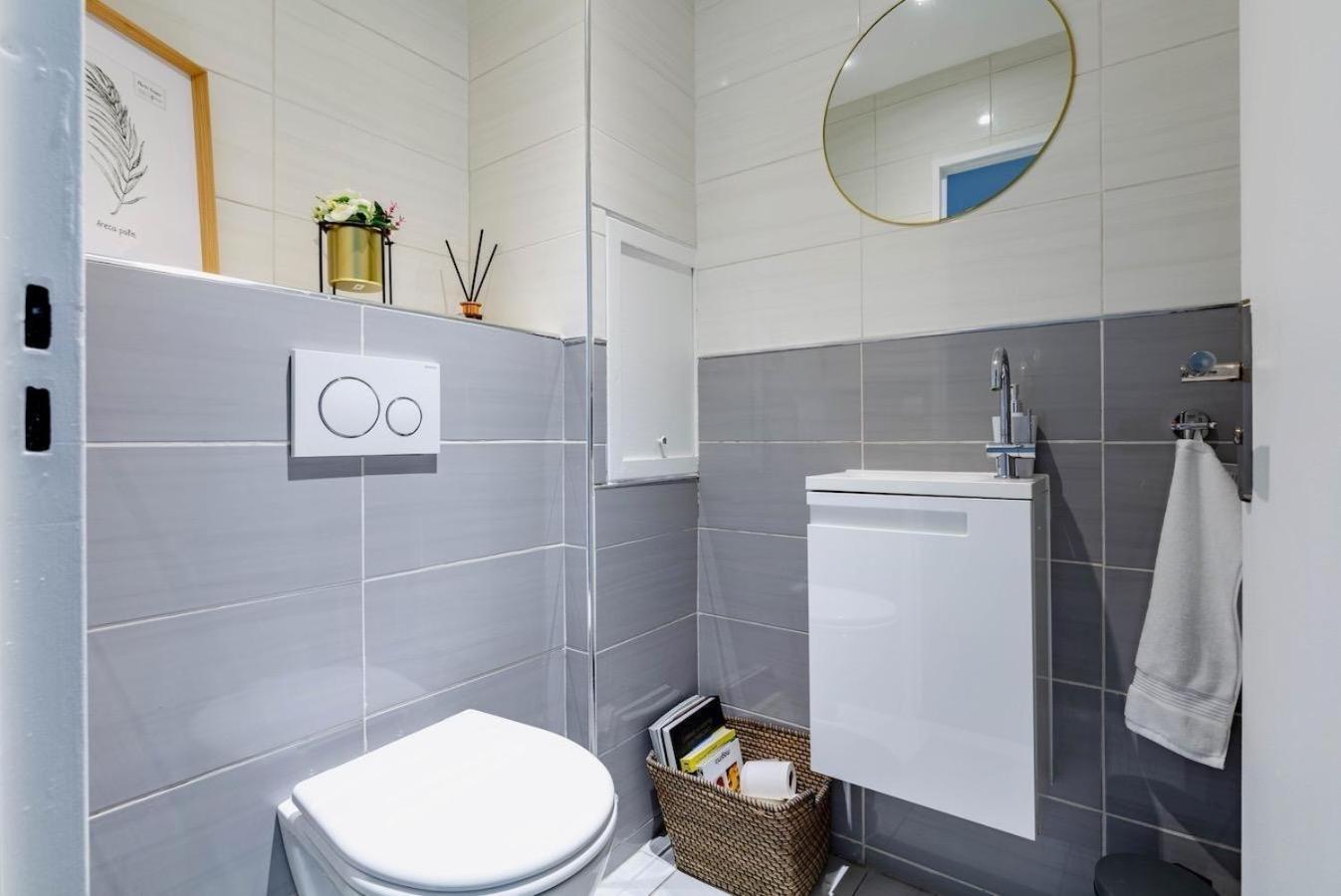 Charmant Refuge Avec Jardin, A 6 Minutes A Pied Du Metro Creteil L Echat-Lovely Retreat With Garden, Located A 6-Minute Walk From Creteil L Echat Metro Station Dış mekan fotoğraf