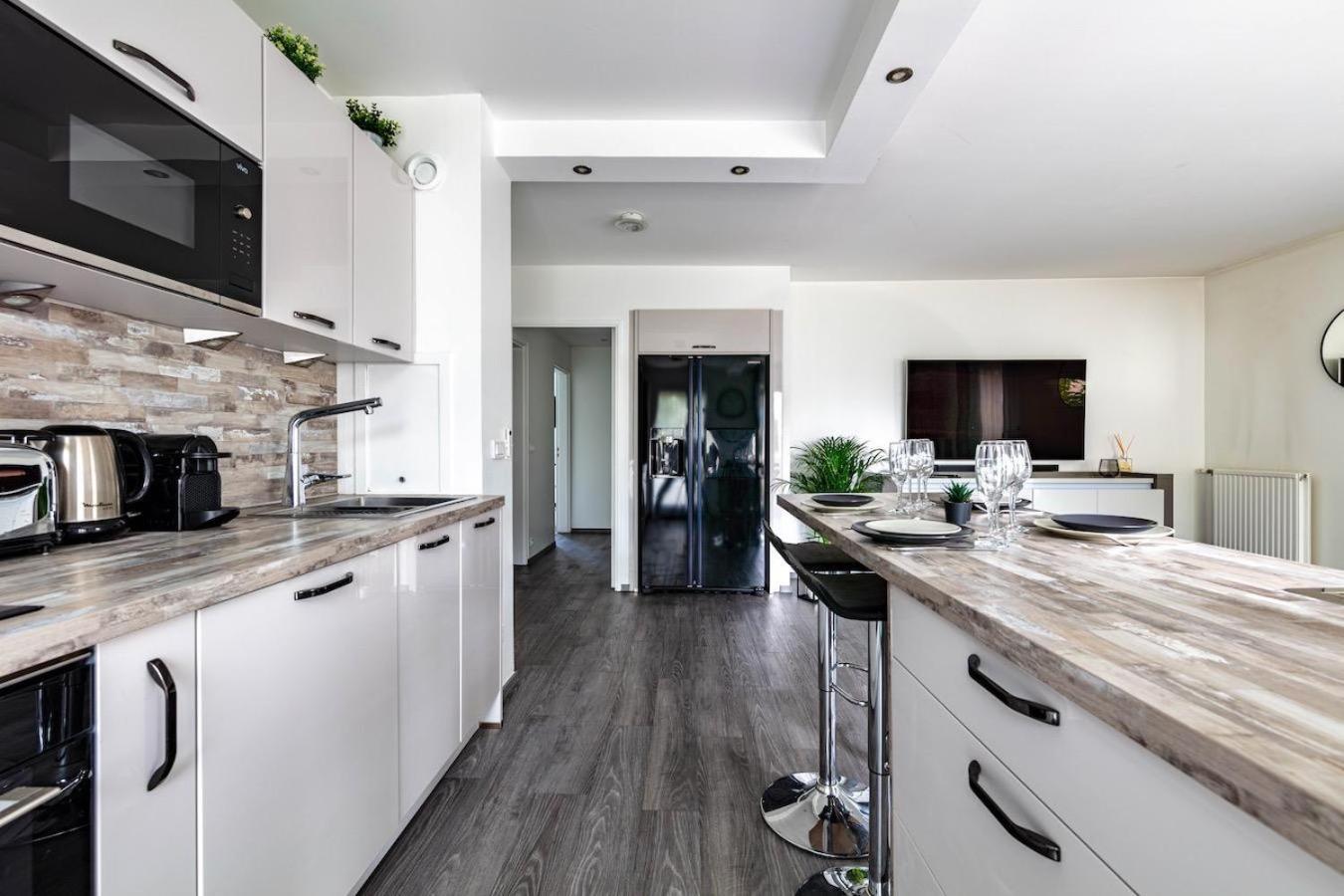 Charmant Refuge Avec Jardin, A 6 Minutes A Pied Du Metro Creteil L Echat-Lovely Retreat With Garden, Located A 6-Minute Walk From Creteil L Echat Metro Station Dış mekan fotoğraf