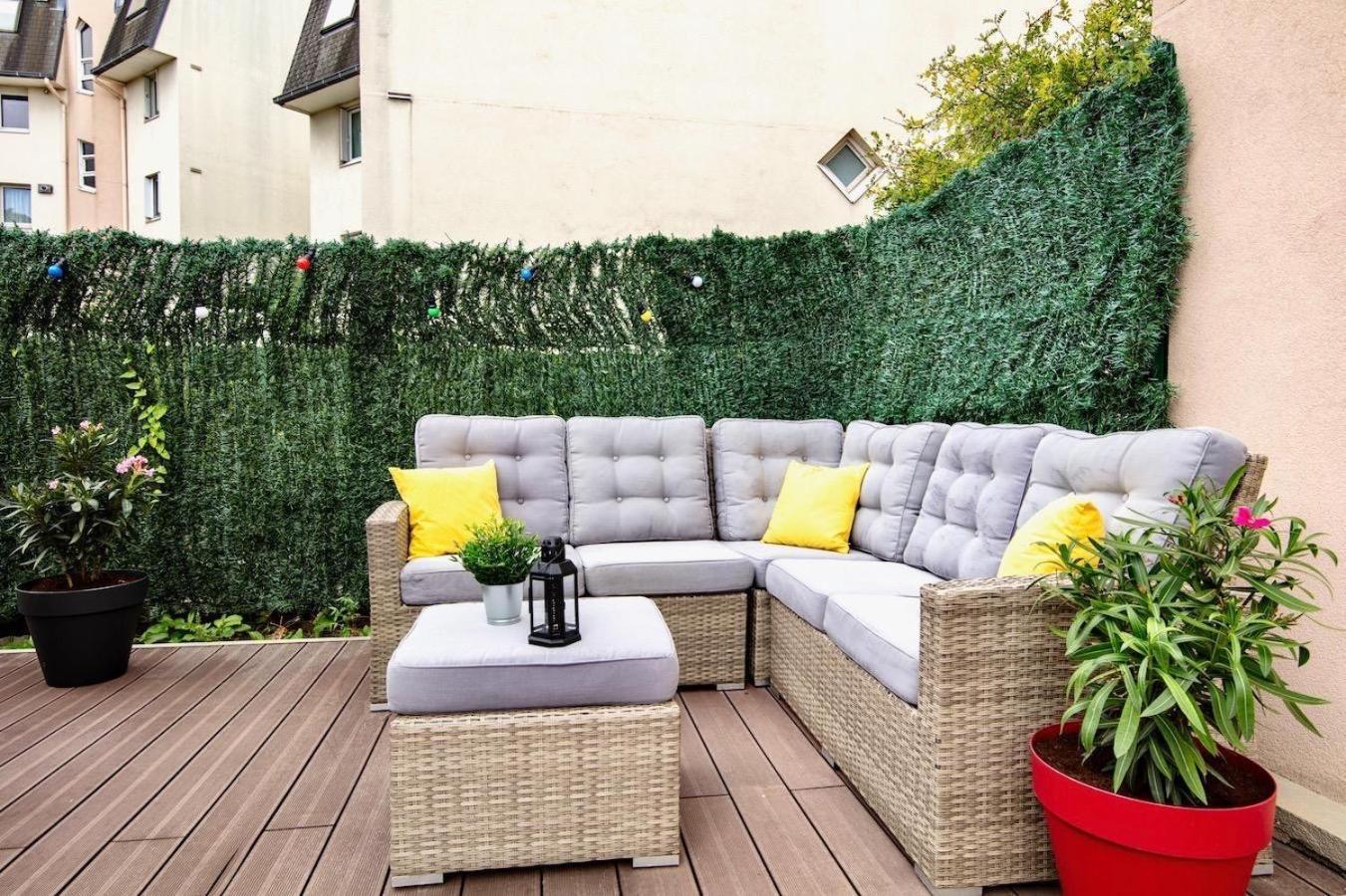 Charmant Refuge Avec Jardin, A 6 Minutes A Pied Du Metro Creteil L Echat-Lovely Retreat With Garden, Located A 6-Minute Walk From Creteil L Echat Metro Station Dış mekan fotoğraf